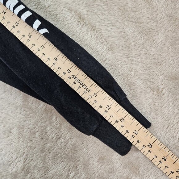 Spencers T-Shirt Men's Size L Black Floral Chill Vibes Only Long Sleeve Graphics - Picture 5 of 10